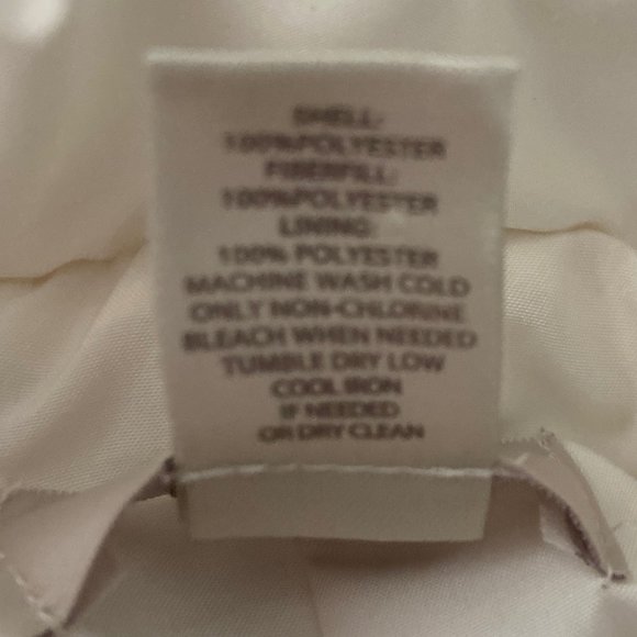 Loft Outlet Women's Ivory Puffer Vest Zip Up Front Zip Pockets Size Medium - Picture 10 of 10